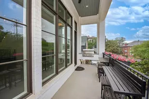 1107 Berthea St, Houston, TX 77006 - Photo 28