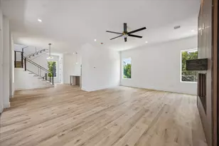 1032 W 17th St, Houston, TX 77008 - Photo 14