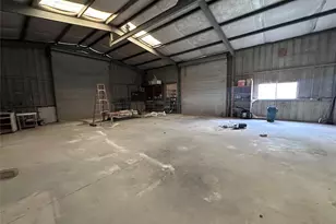 1204 Co Rd 408, El Campo, TX 77437 - Photo 12