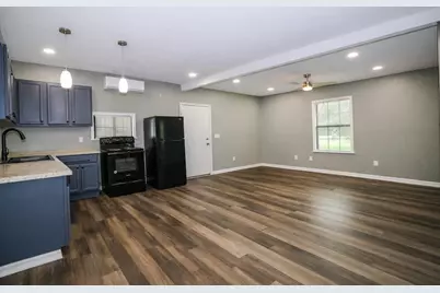 2727 Nelga Road #B, Wharton, TX 77488 - Photo 4