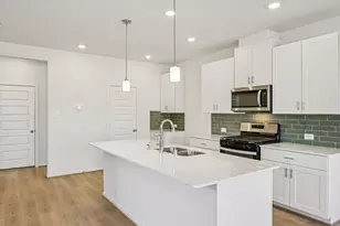 621 Sand Dollar Dr, Kemah, TX 77565 - Photo 8