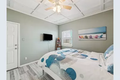 530 Dolphin Street, Freeport, TX 77541 - Photo 20