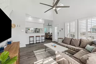 530 Dolphin St, Freeport, TX 77541 - Photo 8