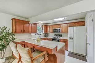 181 County Road 3561, New Caney, TX 77357 - Photo 14