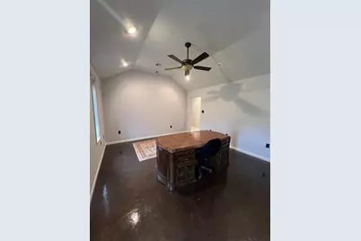 445 W Railroad Avenue, China, TX 77613 - Photo 12