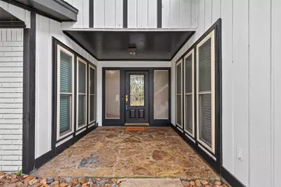 2207 Laurel Hill Drive, Kingwood, TX 77339 - Photo 2