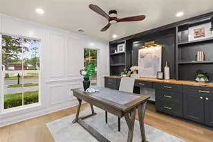 12422 Briar Forest Dr, Houston, TX 77077 - Photo 18