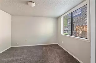 28600 Netawaka Ct, Huntsville, TX 77320 - Photo 6