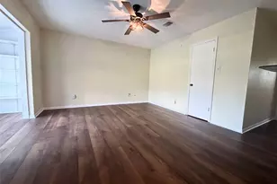2456 Country Club Dr, Pearland, TX 77581 - Photo 16