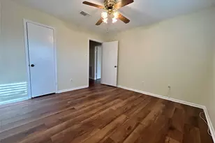 2456 Country Club Dr, Pearland, TX 77581 - Photo 26