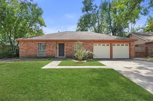 5907 Peg St, Houston, TX 77092 - Photo 1
