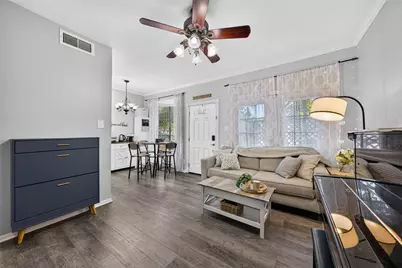 2121 El Paseo Street #1703, Houston, TX 77054 - Photo 6