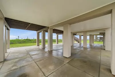 16523 Jamaica Beach Road, Jamaica Beach, TX 77554 - Photo 32