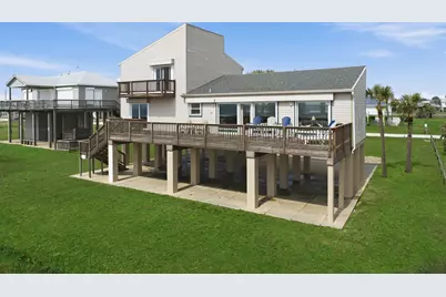 16523 Jamaica Beach Road, Jamaica Beach, TX 77554 - Photo 36