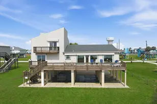 16523 Jamaica Beach Rd, Jamaica Beach, TX 77554 - Photo 1