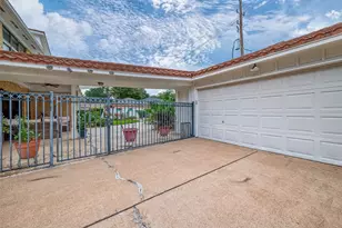 1755 Carriage Way, Sugar Land, TX 77478 - Photo 18