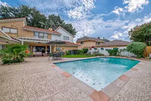 1755 Carriage Way, Sugar Land, TX 77478 - Photo 24