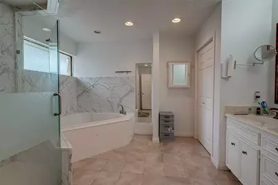 1755 Carriage Way, Sugar Land, TX 77478 - Photo 12