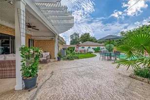 1755 Carriage Way, Sugar Land, TX 77478 - Photo 22