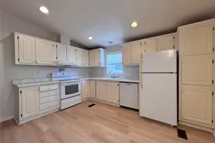 10214 Elderberry Park Ln, Tomball, TX 77375 - Photo 10