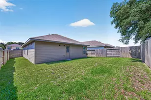 326 Riverwood Village Ln, Sealy, TX 77474 - Photo 32