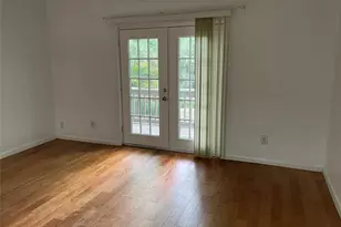 2100 Tanglewilde St, Houston, TX 77063 - Photo 8