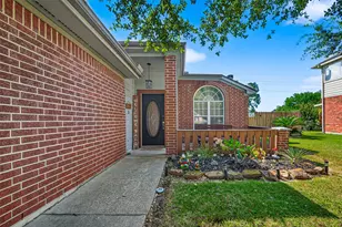 611 Sea Anchor Way, Crosby, TX 77532 - Photo 6