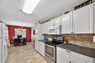 611 Sea Anchor Way, Crosby, TX 77532 - Photo 18