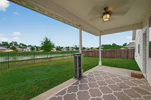 7731 London Tower Ln, Houston, TX 77044 - Photo 46