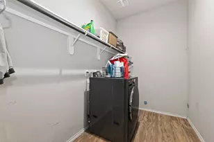 7731 London Tower Ln, Houston, TX 77044 - Photo 18