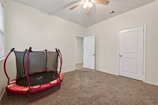 7731 London Tower Ln, Houston, TX 77044 - Photo 36