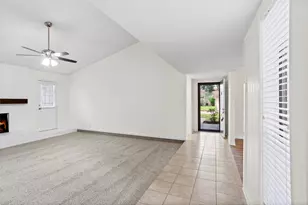 15818 Dunmoor, Houston, TX 77059 - Photo 8