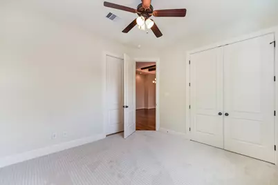2048 W Main Street, Houston, TX 77098 - Photo 26