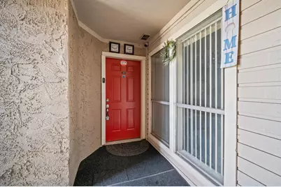 10855 Meadowglen Lane #927, Houston, TX 77042 - Photo 4