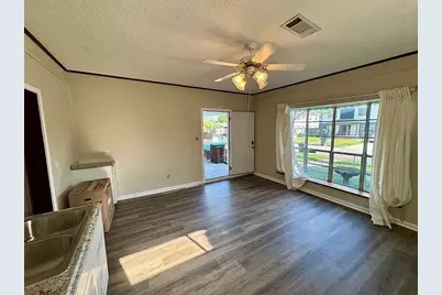 6636 Sherman Street, Houston, TX 77011 - Photo 2