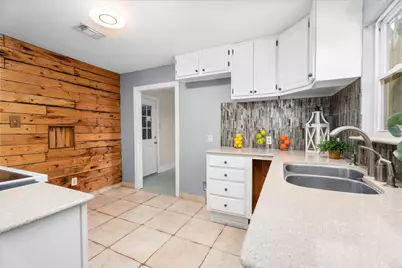 26332 Blackberry Lane, New Caney, TX 77357 - Photo 8