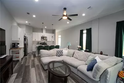 8415 Sunnyhill Street #B, Houston, TX 77088 - Photo 4