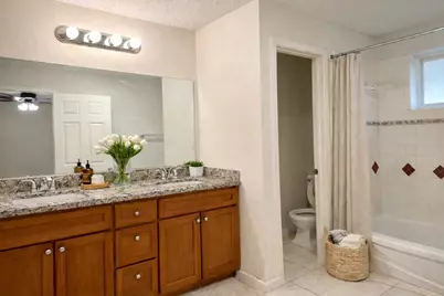 11703 Seawood Drive, Houston, TX 77089 - Photo 22