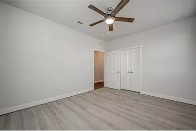 6804 Westview Drive #1402, Houston, TX 77055 - Photo 26