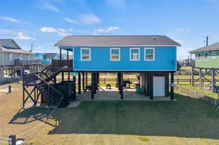 105 Stanek Dr, Surfside Beach, TX 77541 - Photo 4