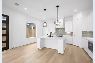 1430 Nashua Street, Houston, TX 77008 - Photo 1