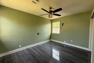 3326 Cliffmarshall St, Houston, TX 77088 - Photo 10