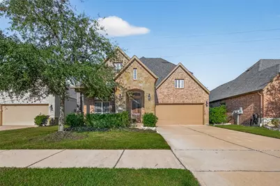 4926 Thunder Creek Ln, Sugar Land, TX 77479 - Photo 2