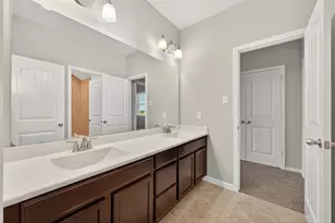 4926 Thunder Creek Ln, Sugar Land, TX 77479 - Photo 30