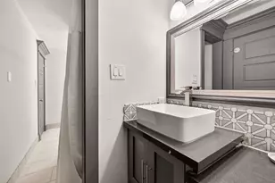 3684 Ocee St, Houston, TX 77063 - Photo 20