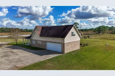 16910 County Line Road, Winnie, TX 77665 - Photo 4