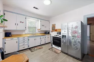 1206 Pine Ave, Orange, TX 77630 - Photo 6