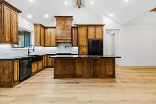 589 Big Buck Dr, Moscow, TX 75960 - Photo 14