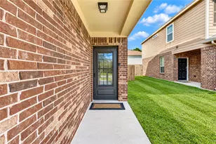 18027 Seco Creek Ln, Humble, TX 77396 - Photo 4