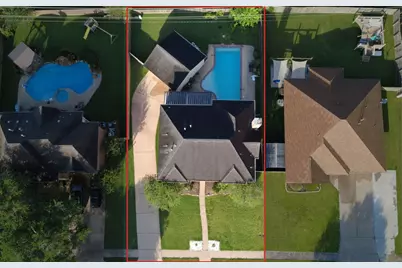 244 Plum Circle, Lake Jackson, TX 77566 - Photo 2